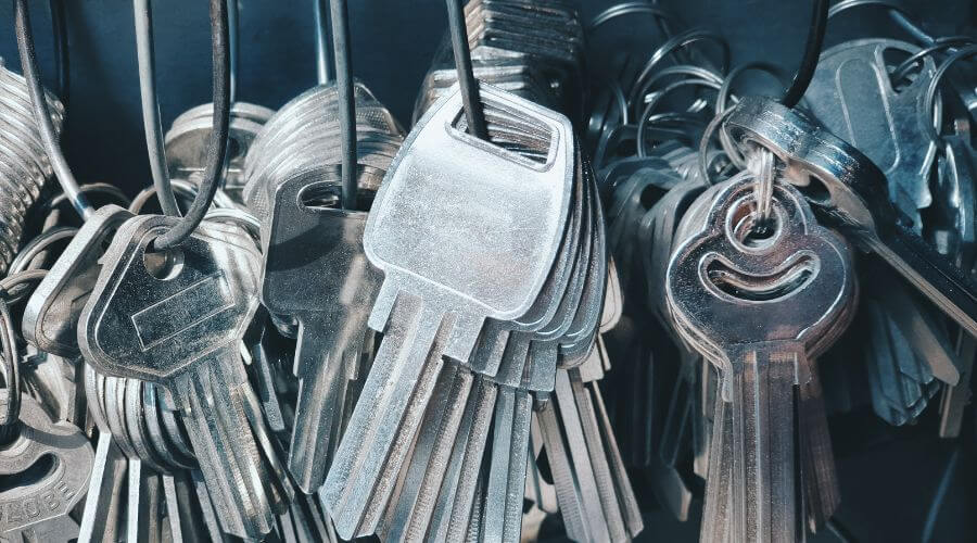 Professional gutter cleaning in Windom, KS